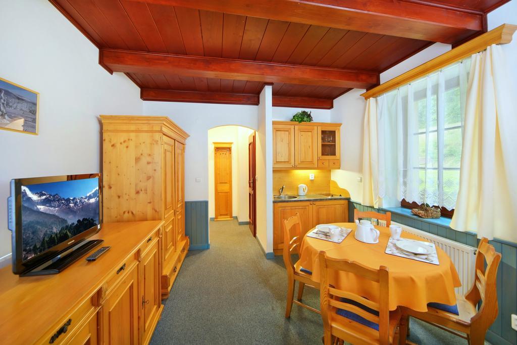 Pension Silva Špindlerŭv Mlýn Oda fotoğraf